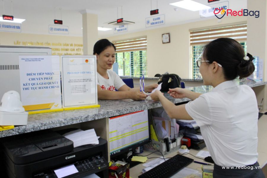 Nên mua bảo hiểm xe máy ở bưu điện không? Hướng dẫn chi tiết cách mua